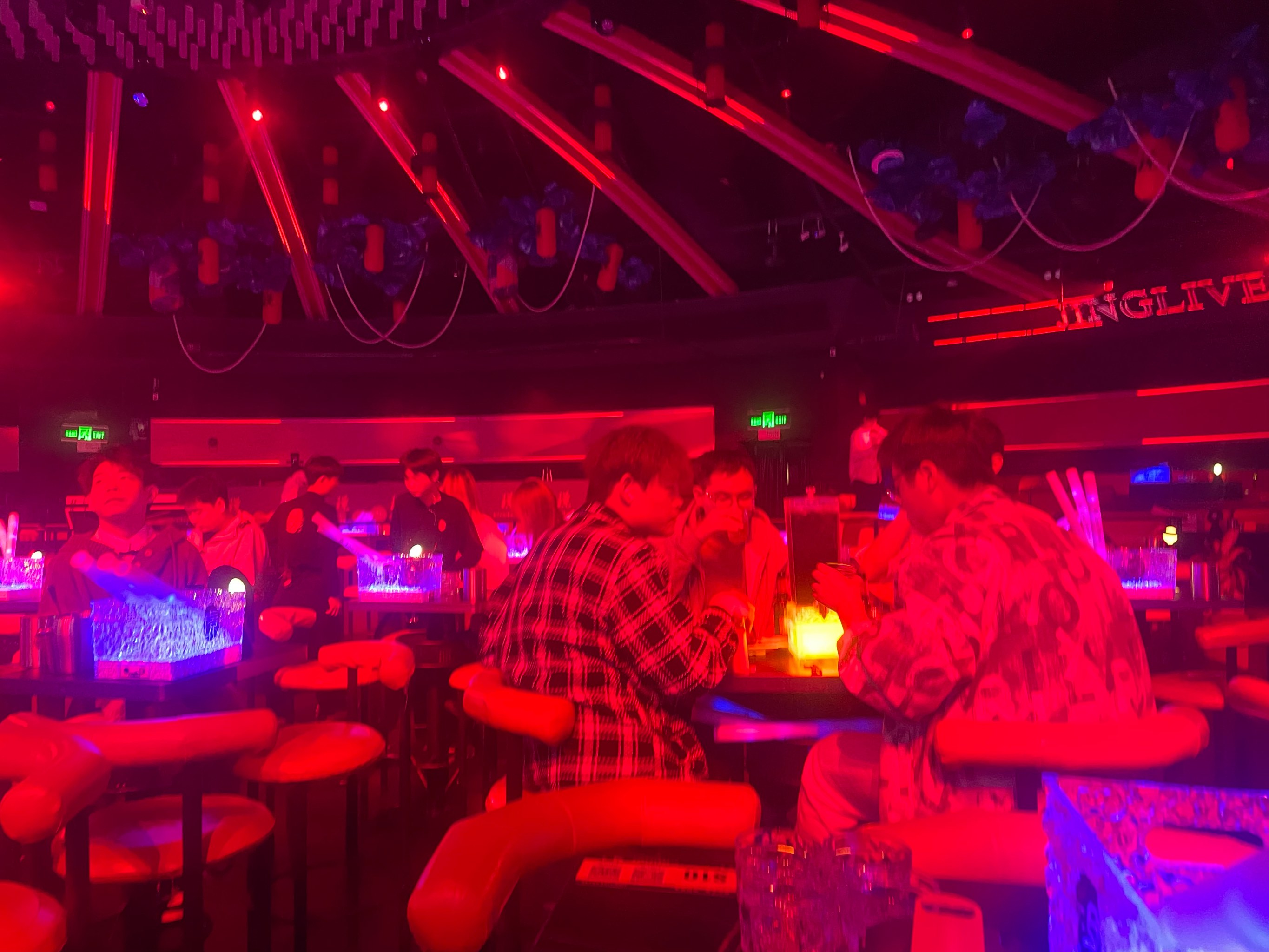 扬州商务ktv精选中低端商务ktv推荐-宝应县ktv预定